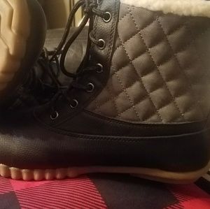 Cushion Walk - Keep the Cold Out Bootie